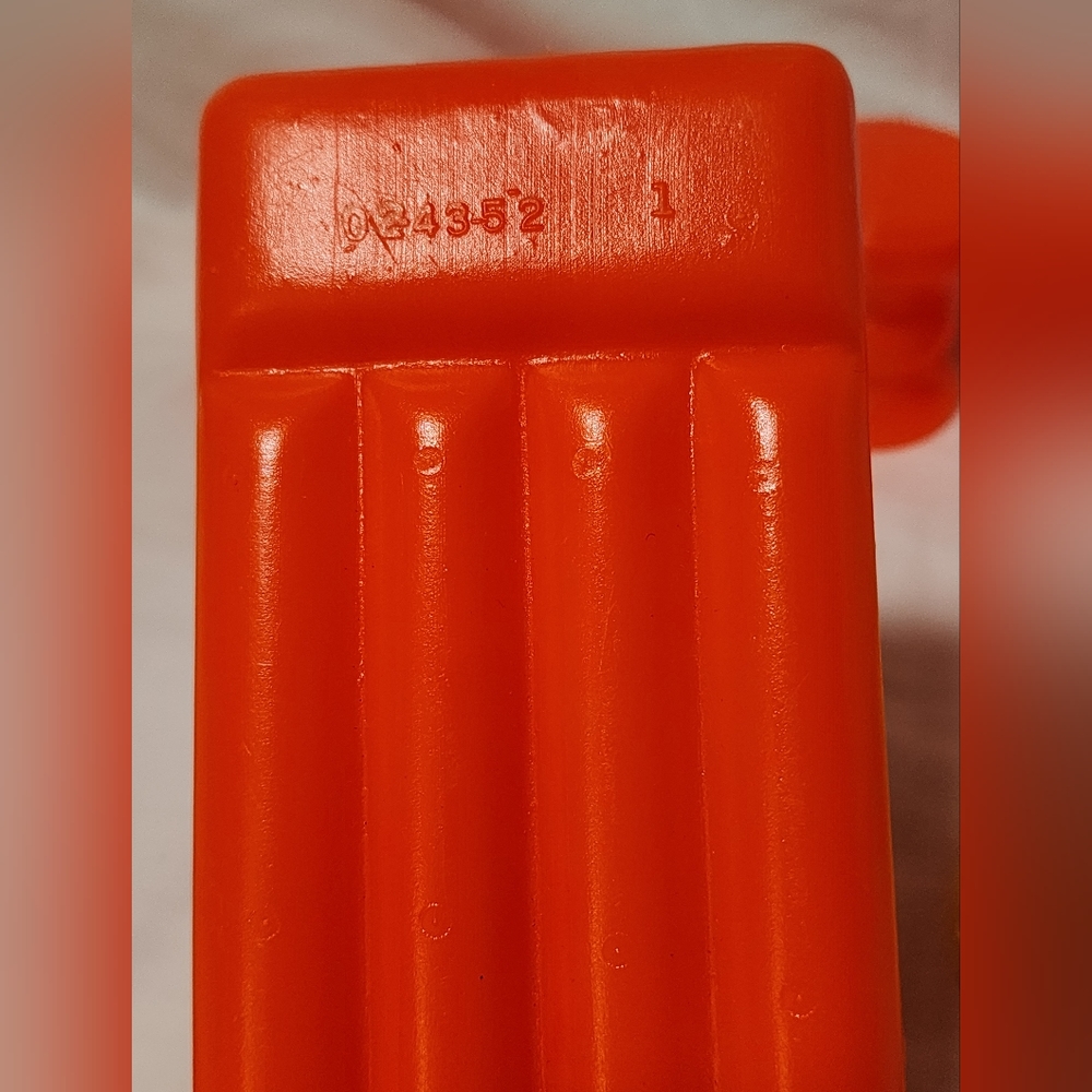 Vintage 1970s Mattel Barbie Pool Accessories - Picture 8 of 10